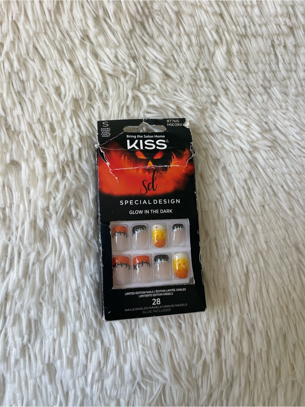 Halloween Kiss Press On Nails